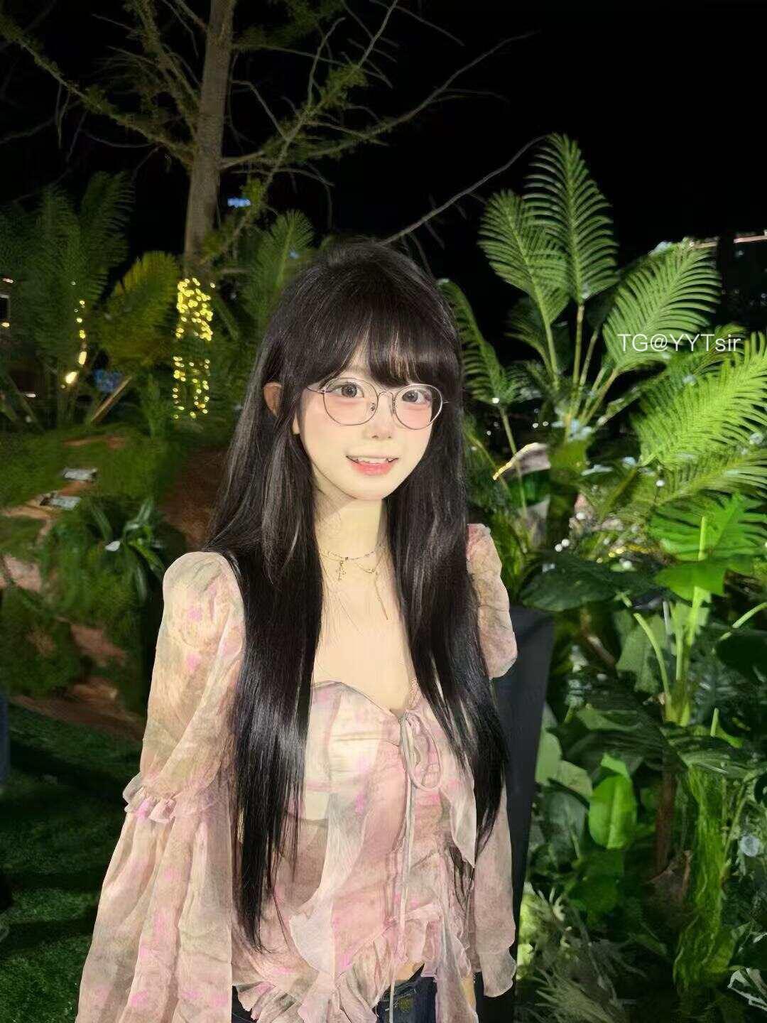  抖音小姗小姗岛遇日常：小姗是她的名字，重复是双倍的亲切，这个女孩把温柔和可爱揉在了一起