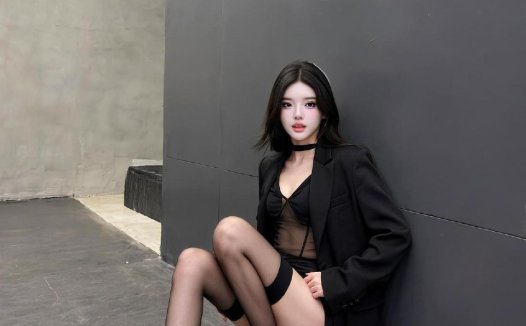 抖音媛姐是个大长腿密语空间日常:媛姐是她的身份,大长腿是她的优势,这个女孩把气场和身材揉在了一起